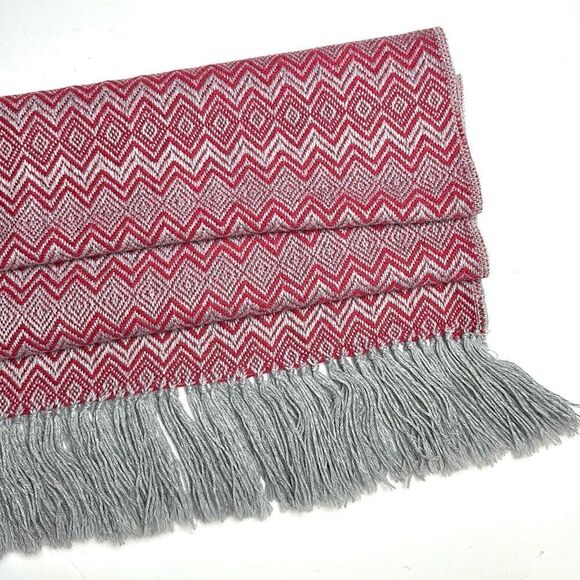T’icani Peru Large Alpaca Gray Red Scarf Shawl Wrap - Picture 8 of 12